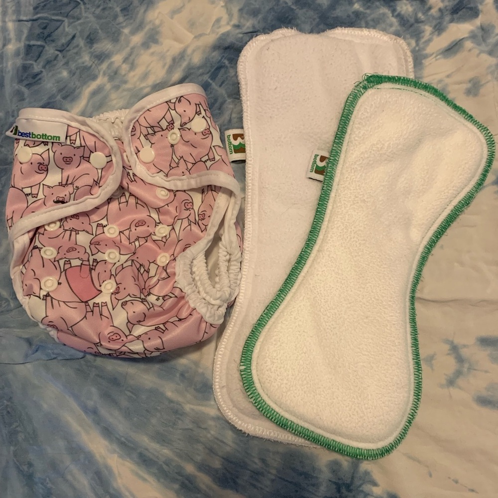Best Bottom Cloth Diaper 2 in 1 system with 2 inserts!